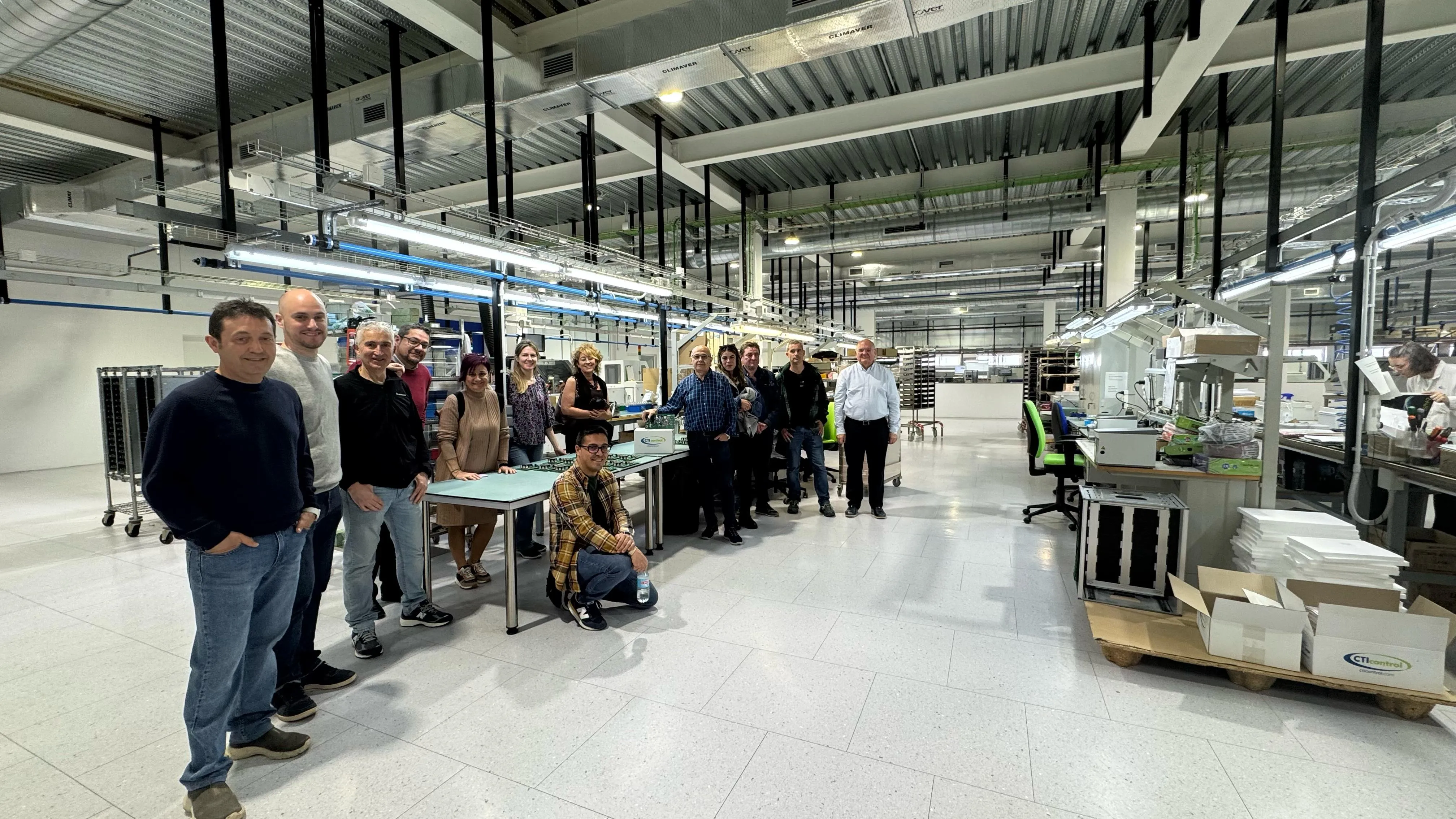 Visita a empresa del sector electrónico en Murcia